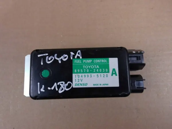 Contrôleur pompe à carburant Lexus OEM 89570-24030 image 2