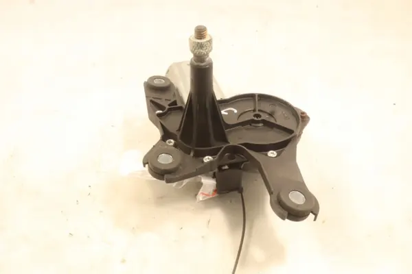 Motor limpiaparabrisas trasero OEM 53013912 para Opel Zafira A 2.2 DTI image 4
