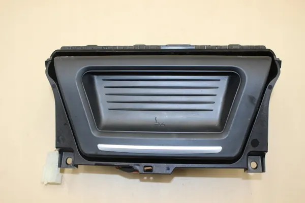 BMW F10 F11 Voor middenconsole asbak OEM 9171558 9206663 image 2