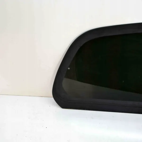 Kia Carnival II Vasen Takaikkuna OEM 43R000359 image 4