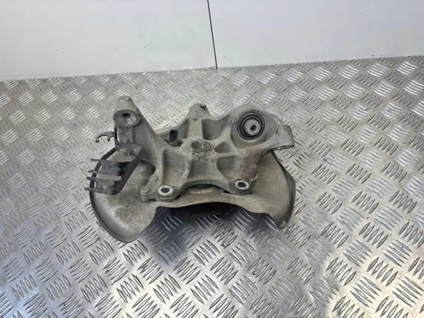 Buje Rueda Trasera Derecha Audi A4 B9 OEM 8W0505460F image 2