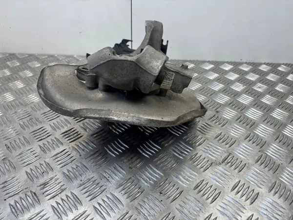 Buje Rueda Trasera Derecha Audi A4 B9 OEM 8W0505460F image 7
