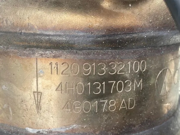 OEM 4H0131765B Catalyseur DPF pour Porsche Macan image 4