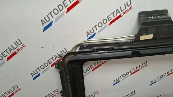 Toit ouvrant BMW E38 Verre OEM 8150125 - Occasion image 3