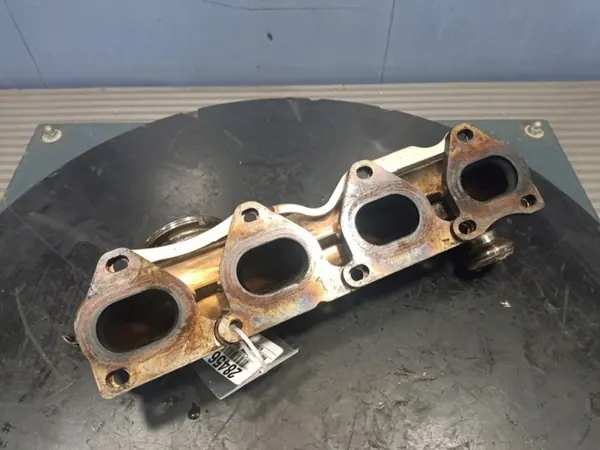 Mercedes-Benz W213 Uitlaatspruitstuk OEM Wrakowisko-28456- image 3