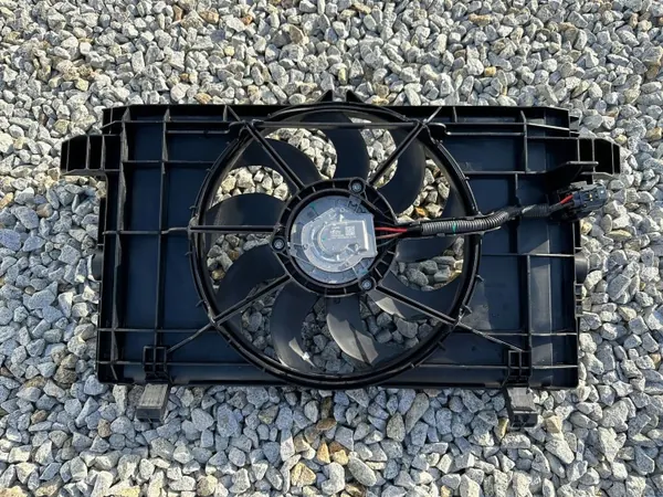 Ventilateur radiateur avant Tesla Model Y OEM 1607808-00-A image 2