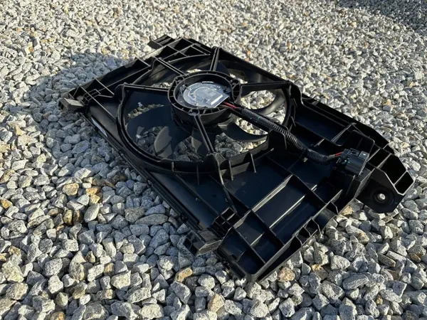 Ventilateur radiateur avant Tesla Model Y OEM 1607808-00-A image 3
