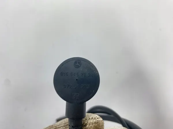 Asennustunnistin Mercedes W124 W201 0031530128 image 8