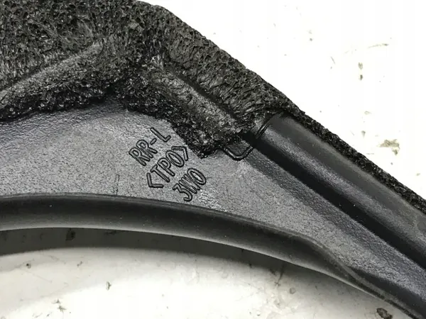 Fönsterpackning vänster bakdörr OEM 3W0 Honda ZR-V image 4