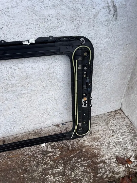 OEM 3G9971648C Panoramadakframe voor VW Passat B8 image 4