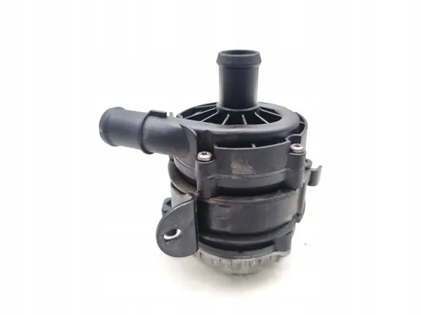 Skoda Superb Webasto Umwälzpumpe OEM 5Q0121093EM image 4