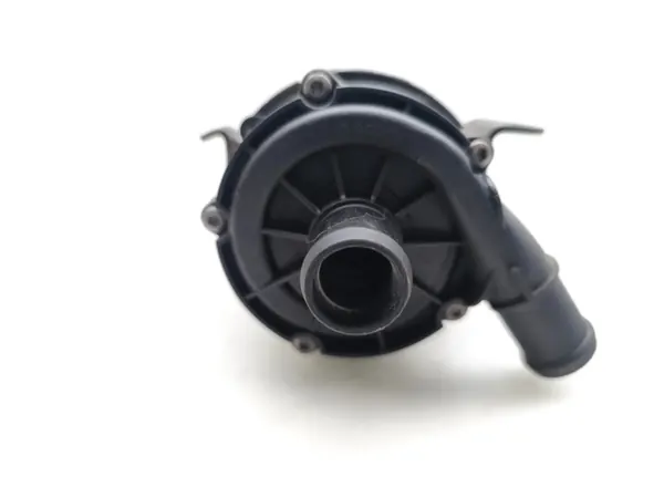 Skoda Superb Webasto Umwälzpumpe OEM 5Q0121093EM image 5