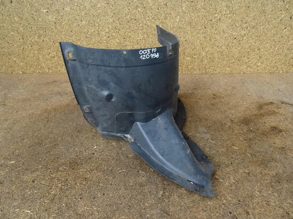 SKODA OCTAVIA II Right Front Wheel Arch 1Z0809954B image 2