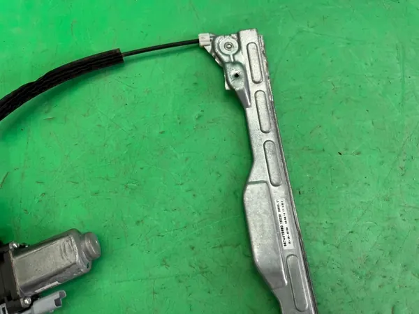 Mecanismo do motor da janela dianteira esquerda Peugeot 301 image 7