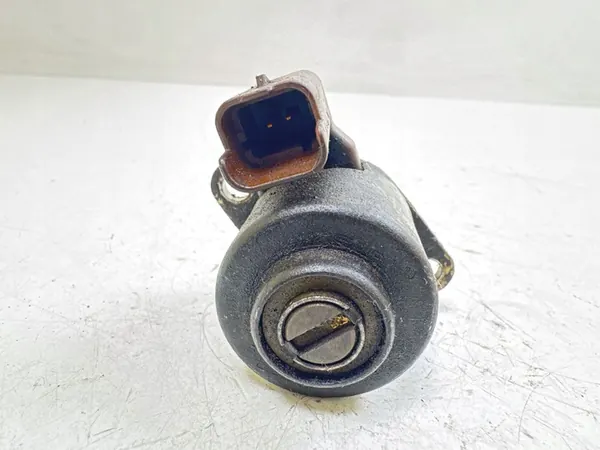 Régulateur de pression de carburant Nissan Note (E11) 2011 MTL24603 image 3