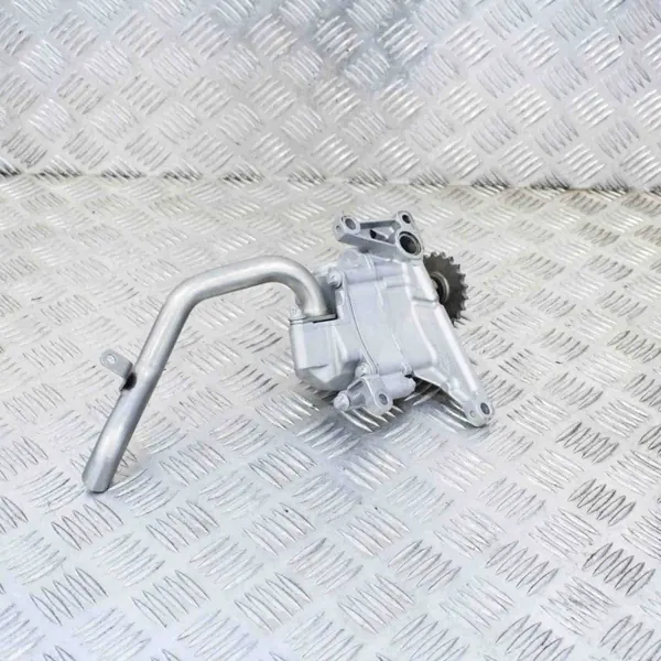 Bomba de óleo Mercedes-Benz OEM A2275964610 - Usada image 6