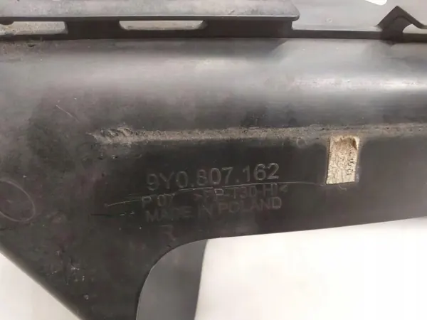 Conduto de ar Porsche Cayenne lado direito OEM 9Y0807162 image 5