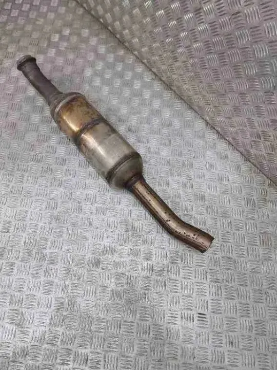 Catalyseur OEM 9454315 pour BMW F40 1.5L image 3
