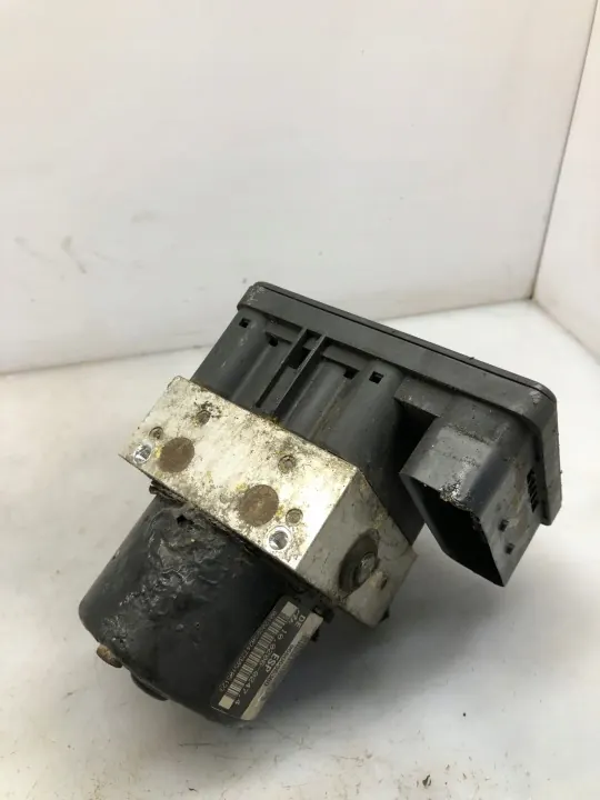 ABS-pumpun ohjain OEM 9660696380 - Käytetty image 4