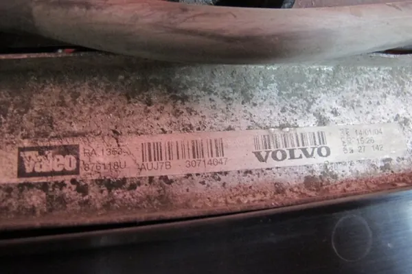 VOLVO S60 V70 00-10 2.4 D Jäähdytin OEM image 10