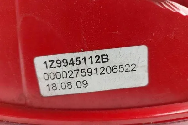 Höger bakljus SKODA OCTAVIA II 1Z9945112B image 2