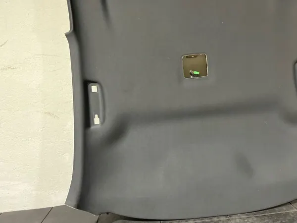Dakbekleding Jaguar XE OEM 803246 - Gebruikte staat image 4