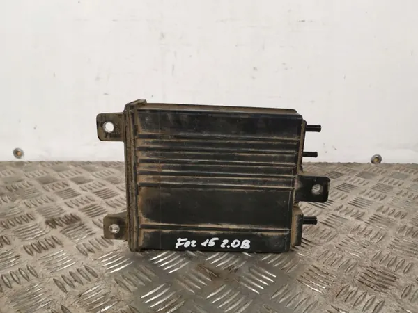 Subaru FBZ7840 Brandstofdampfilter OEM image 2
