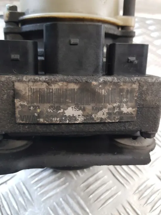 Pompe de direction OEM 6Q0423155AA pour SEAT Cordoba II image 3
