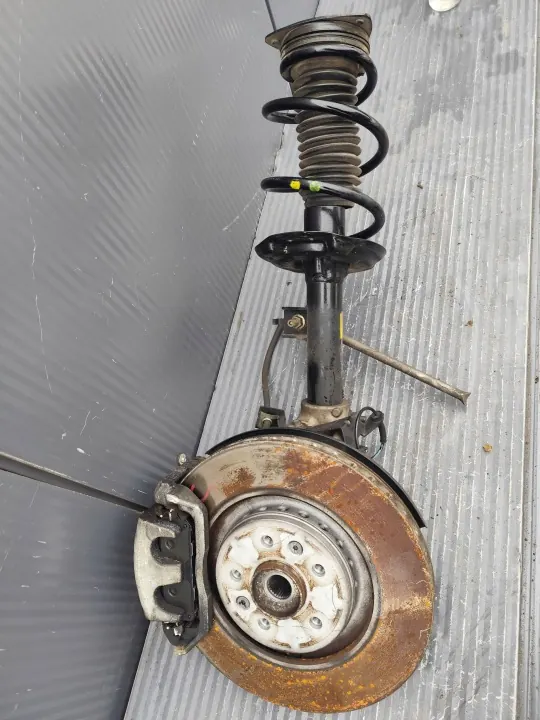 Nissan Qashqai J12 Voor Linker Demperbevestiging OEM QASHQAIJ12ZWROTNIC image 2