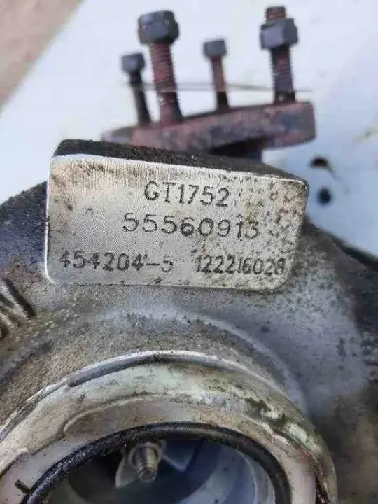 Turbo Saab usado OEM 10860827 para 9-3 Cabriolet 2.0L image 4