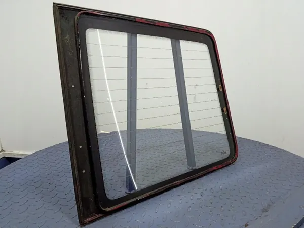 Vidro de porta-malas traseiro esquerdo VW Transporter T4 Ambit-971334- image 6