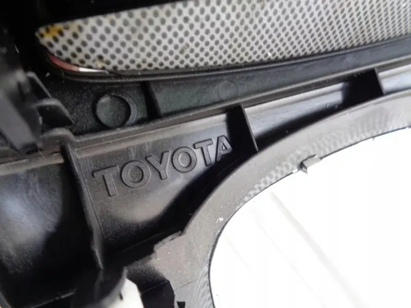 Cadre de cendrier OEM 1 pour Toyota Avensis T25 image 7