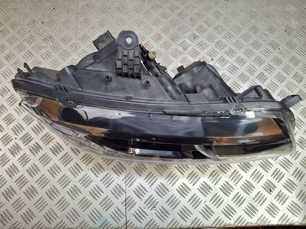 Dacia Sandero II Logan Oikea Etuvalo LED 260108435R image 2