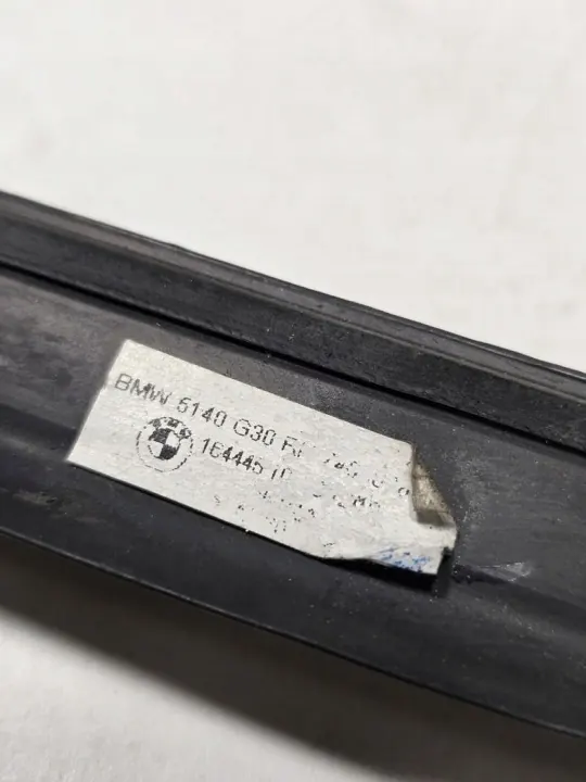 BMW G30 Rechter Voor Schraapstrip OEM G30 image 5