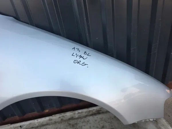 Framre höger stänkskärm OEM LY7W för Audi A3 8L image 4
