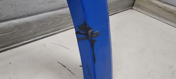 Audi Q3 II Oikea Etulokasuoja 83A853718 image 2