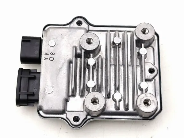 Lexus RX 450H 2021 Brandstofpomp Module OEM 8957158020 image 7