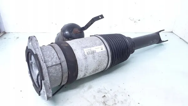 2005 Audi A8 S8 D3 Bakre Luftfjäder 4E0616001M image 2