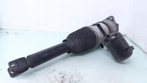 2005 Audi A8 S8 D3 Bakre Luftfjäder 4E0616001M image 3