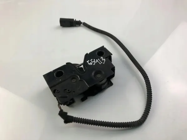 VW Konepeltilukko OEM 5G1823509B Touran 2.0L Diesel image 2