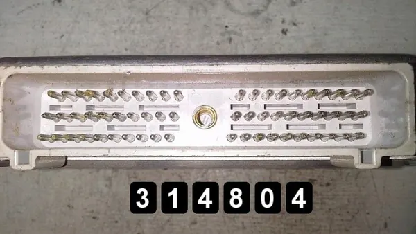 Käytetty Ford ECU OEM AM-314804 Fiesta 1992 image 3