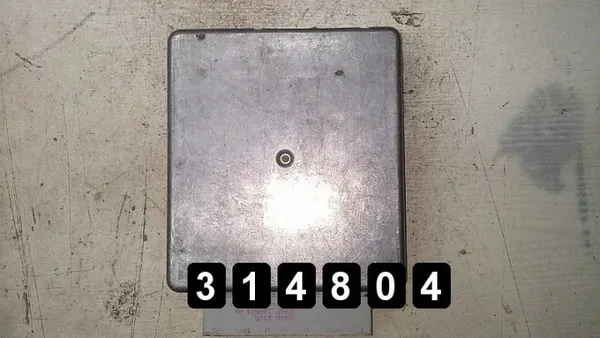 Käytetty Ford ECU OEM AM-314804 Fiesta 1992 image 4