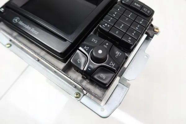 Mercedes CL W215 COMAND Radio OEM 2208203489 image 4
