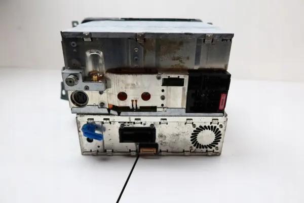 Mercedes CL W215 COMAND Radio OEM 2208203489 image 7