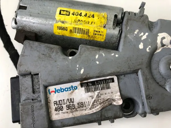 Audi OE 4B0959591H Schiebedachmotor - Gebraucht image 4