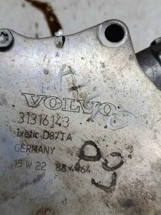 Imupumppu VOLVO V40 ESTATE 2.0L bensiini 2016 image 4