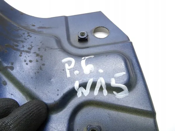 Kotflügelhalter vorne rechts OEM 3AA821142 VW Passat B7 image 5