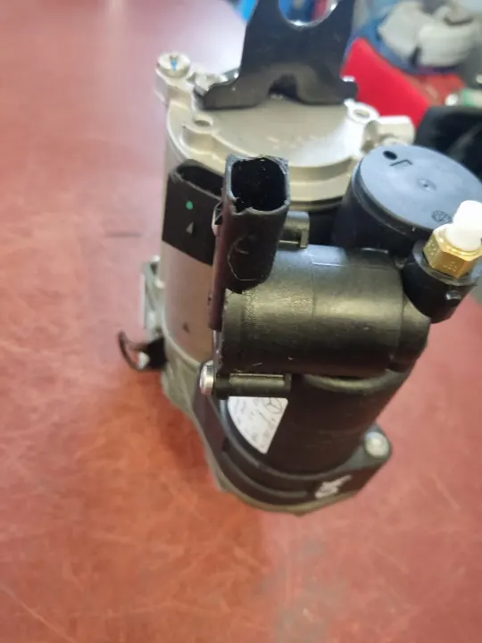 Compresseur d'air Mercedes Classe S W221/W216 OEM A2213201704 image 8