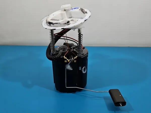 Brandstofpomp Maserati Quattroporte VI 3.0 V6 670035006 image 3