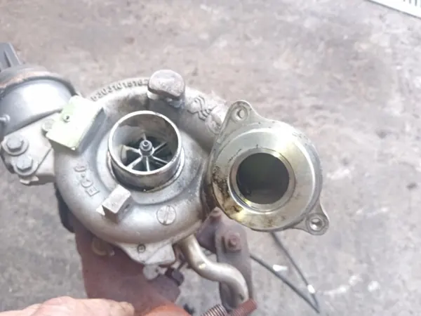 Turboaggregat 03L253056B Vw Tiguan Passat B7 B6 2.0TDI image 8